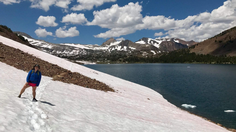 Sonia's love for outdoor education drew her to the Sierra Nevada, where she loves exploring and observing the landscape. (Pictured: Sonia makes her way around Saddlebag Lake, just outside Yosemite's eastern border). 