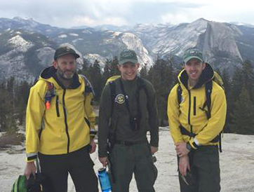 As supervisor of Yosemite's PSAR program, Alan Hageman (far left) oversees dozens of volunteers each year. Photo: NPS. 